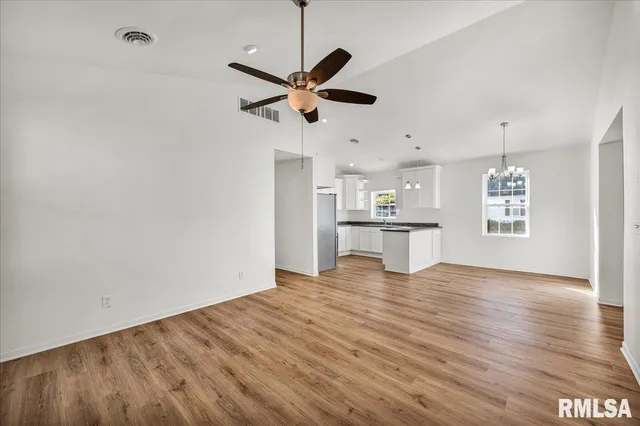 $117,000 | 856 South 2nd Avenue, Canton, IL 61520