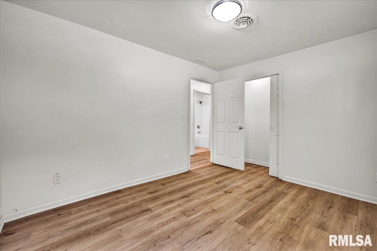 856 South 2nd Avenue Canton, IL 61520 - Photo 19 of 33