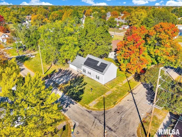 $117,000 | 856 South 2nd Avenue, Canton, IL 61520