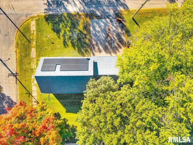 $117,000 | 856 South 2nd Avenue, Canton, IL 61520