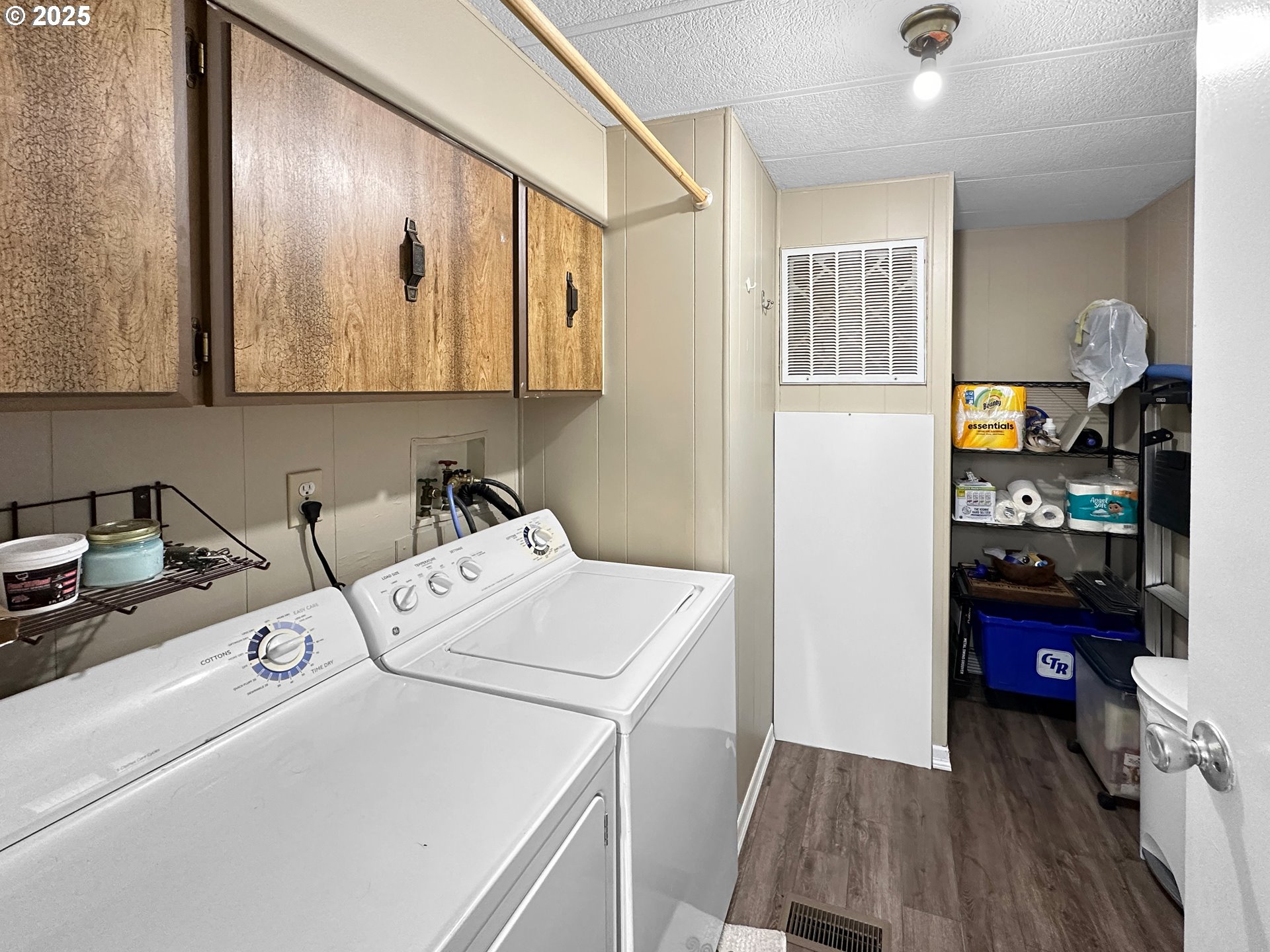 15889 Sunset Strip, Unit 35 Brookings, OR 97415 - Photo 18 of 21 a storage room with washer and dryer