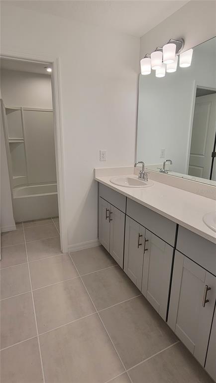 4828 Vellacito Way Davenport, FL 33897 - Photo 17 of 40