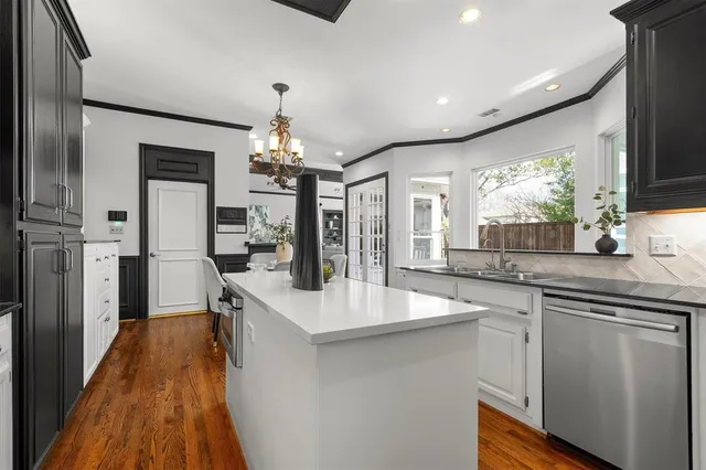 $899,900 | 4147 Briargrove Lane, Dallas, TX 75287