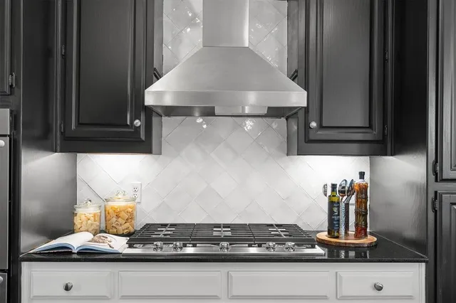 $899,900 | 4147 Briargrove Lane, Dallas, TX 75287