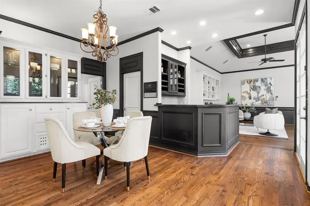 $899,900 | 4147 Briargrove Lane, Dallas, TX 75287