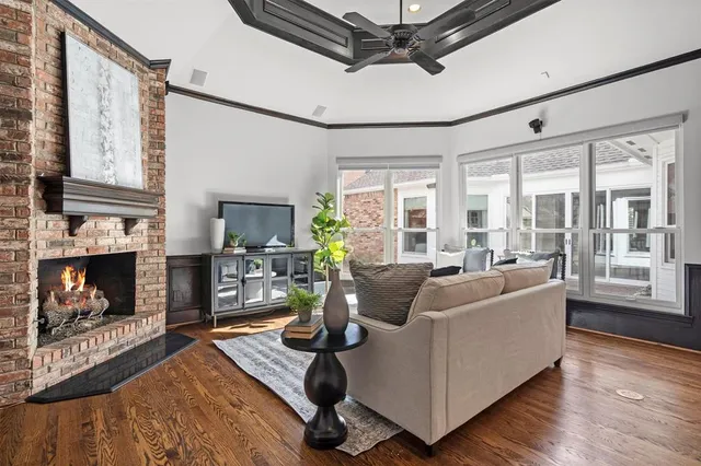 $899,900 | 4147 Briargrove Lane, Dallas, TX 75287