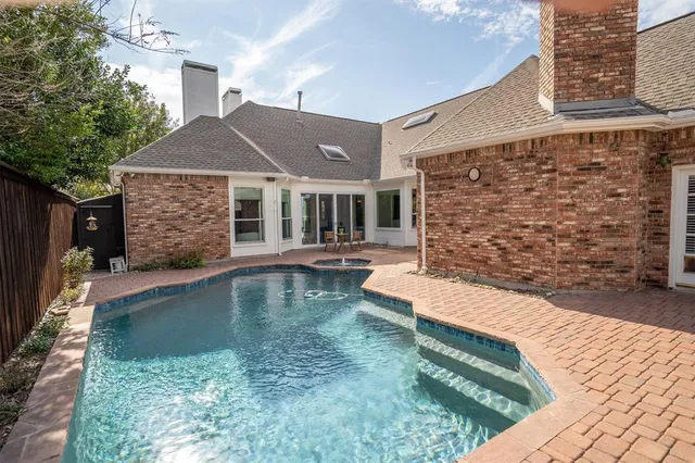 $899,900 | 4147 Briargrove Lane, Dallas, TX 75287