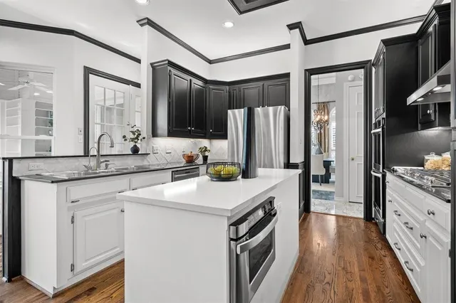 $899,900 | 4147 Briargrove Lane, Dallas, TX 75287