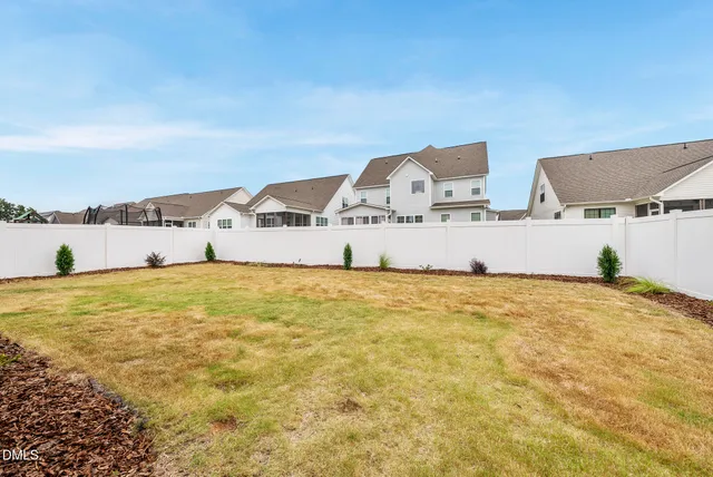a view of a big room with an empty space