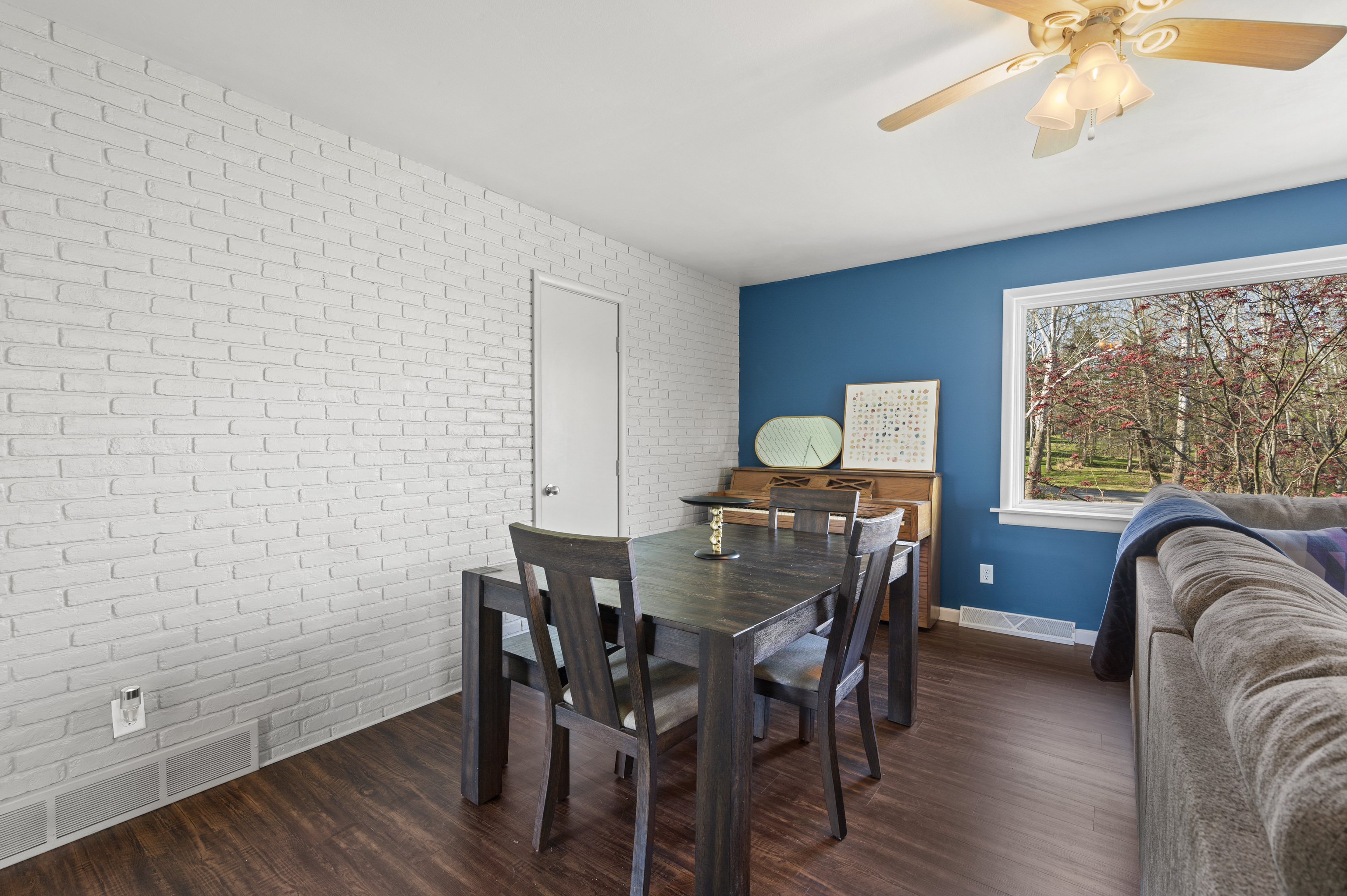 4155 West Reece Lane Columbus, IN 47201 - Photo 12 of 41 Gallery Image 12