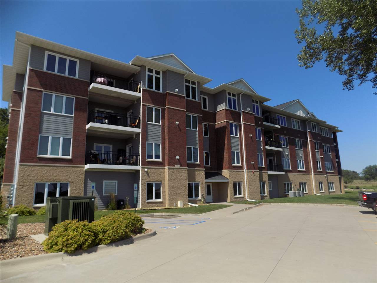 1092 Walnut Avenue, Unit 222 Riverside, IA 52327 - Photo 1 of 25 Gallery Image 1