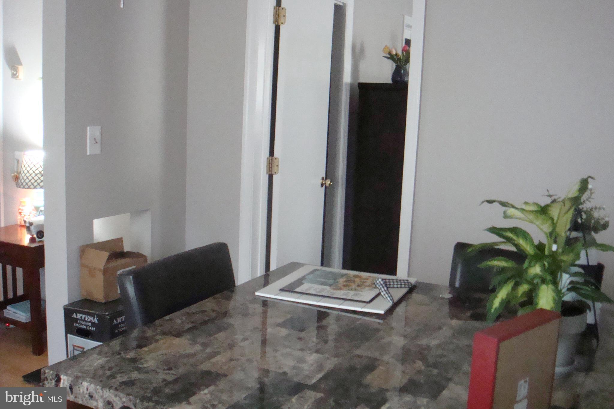 1713 Leslie Road Baltimore, MD 21222 - Photo 11 of 59 Dining Room