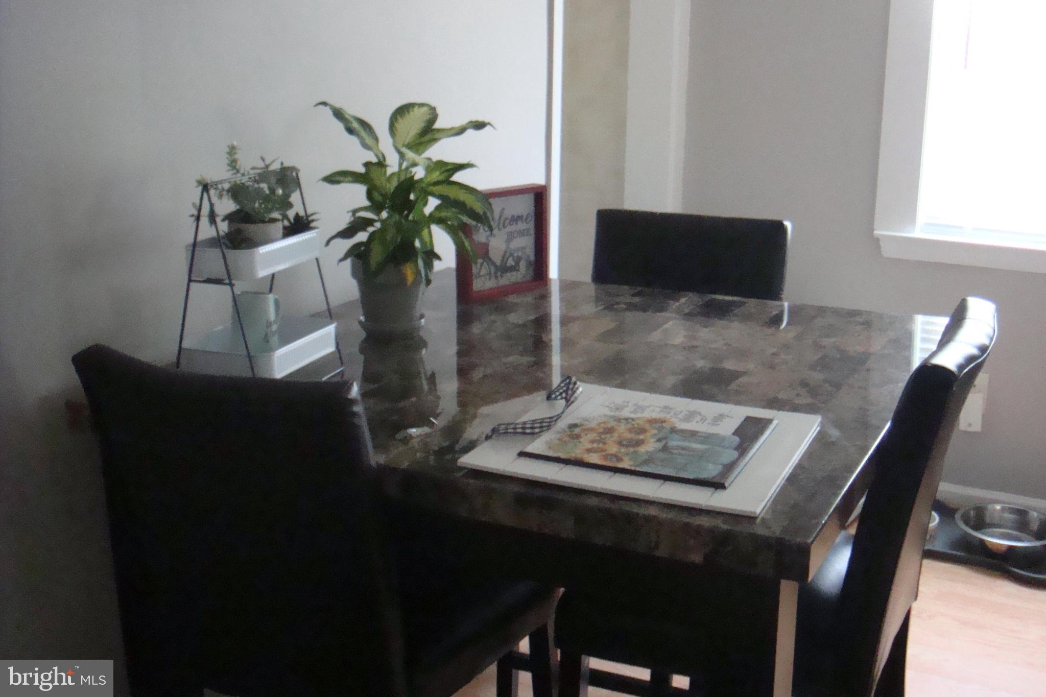 1713 Leslie Road Baltimore, MD 21222 - Photo 13 of 59 Dining Room