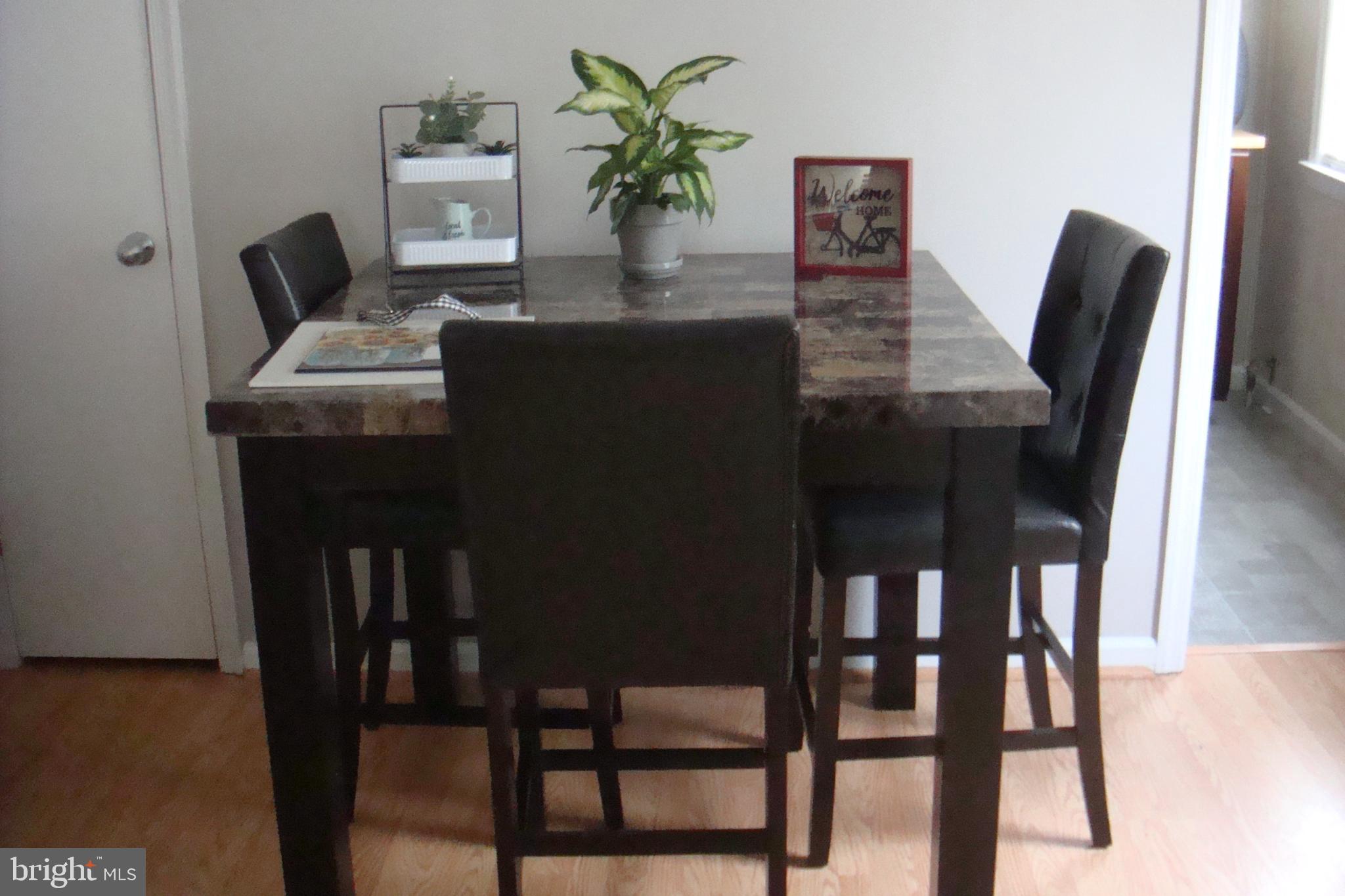 1713 Leslie Road Baltimore, MD 21222 - Photo 16 of 59 Dining Room