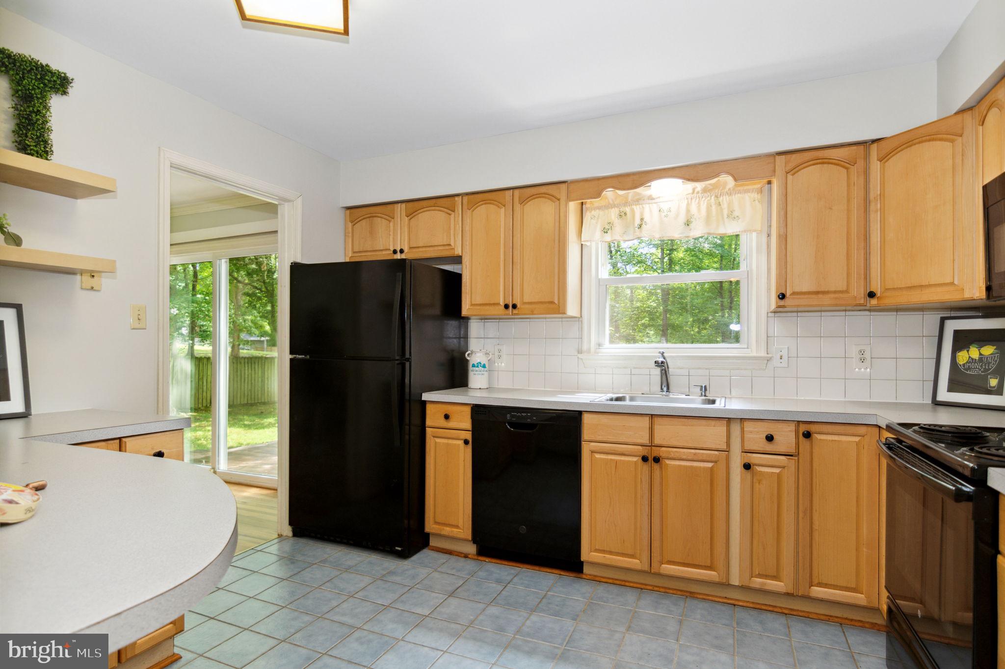 2567 Garrisonville Road Stafford, VA 22556 - Photo 13 of 56