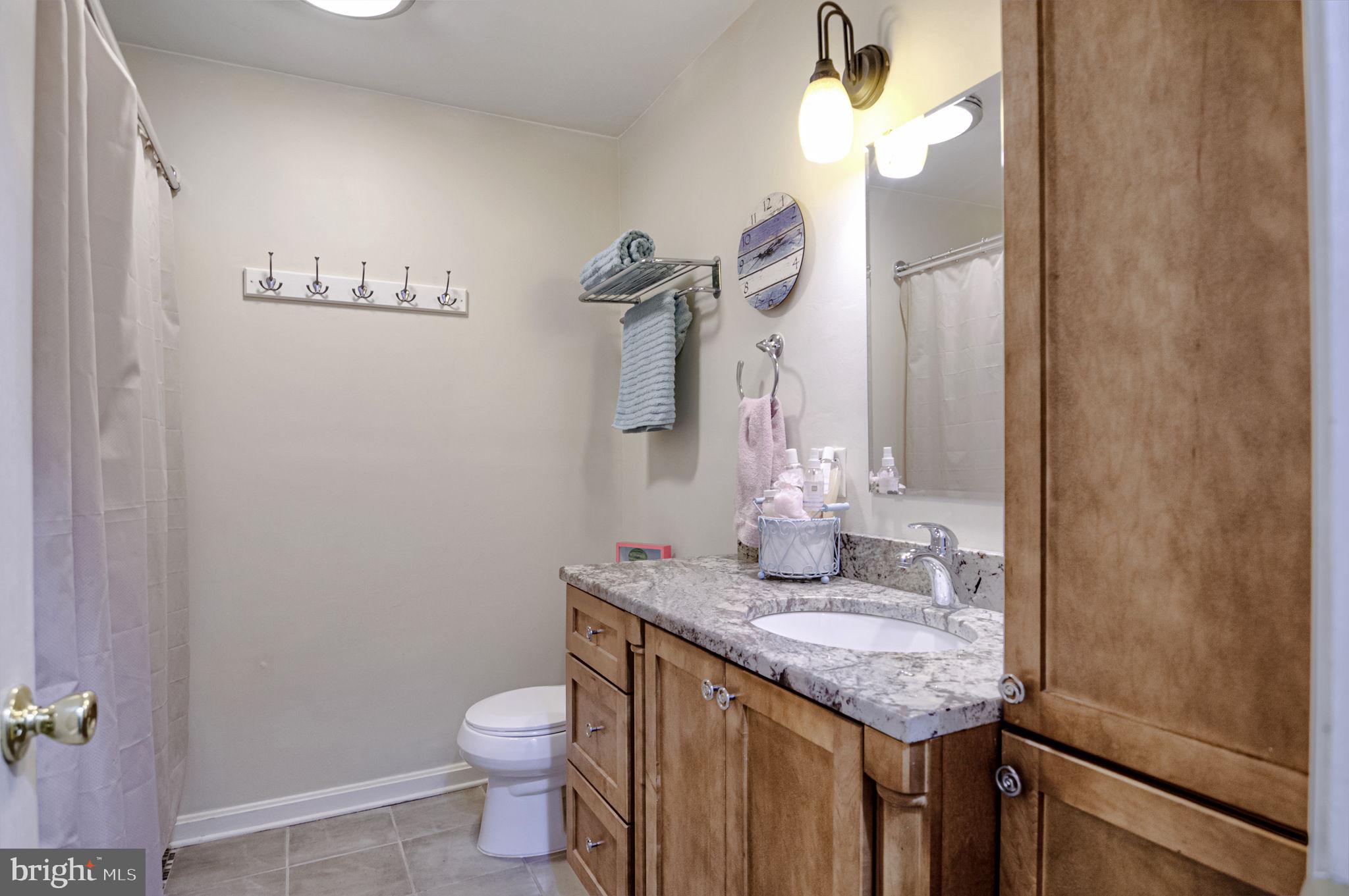 2567 Garrisonville Road Stafford, VA 22556 - Photo 26 of 56 Main bath