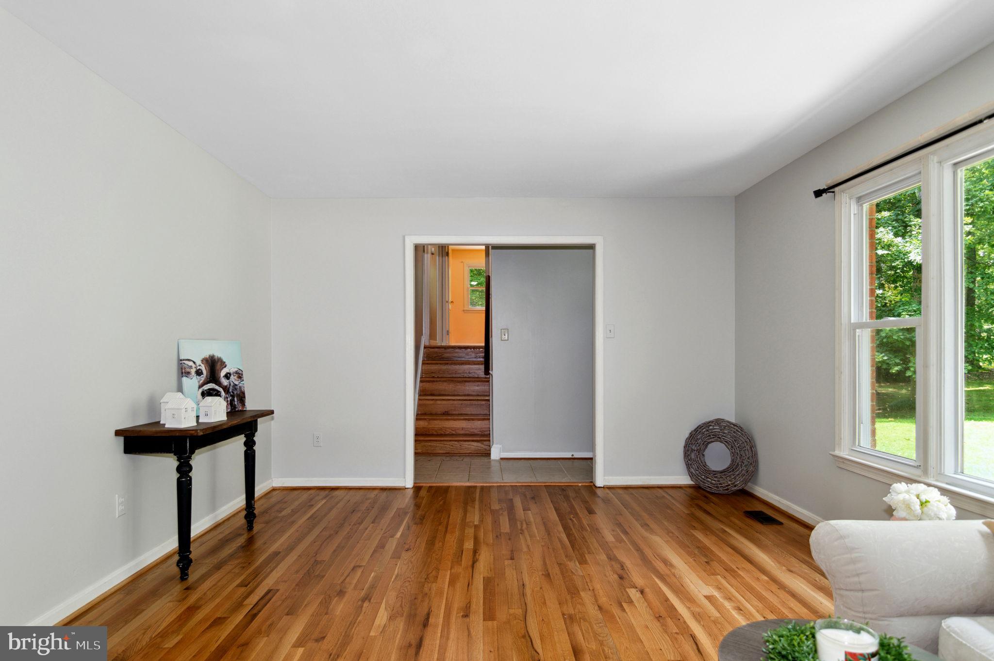 2567 Garrisonville Road Stafford, VA 22556 - Photo 9 of 56 Living