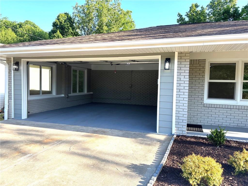 61 Hidden Court Mableton, GA 30126 - Photo 5 of 24