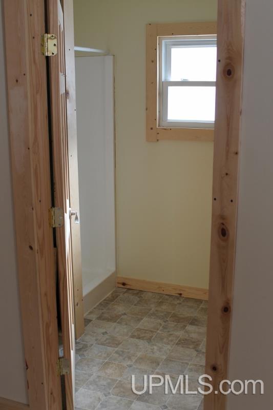 N290 Round Lake Road Wetmore, MI 49895 - Photo 6 of 12 Gallery Image 6