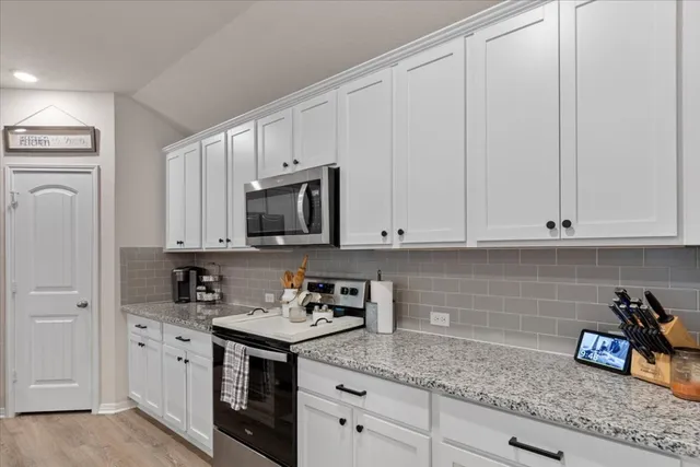 $435,000 | 109 Sandpiper Drive, Bastrop, TX 78602