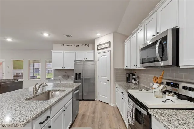 $435,000 | 109 Sandpiper Drive, Bastrop, TX 78602