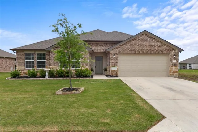 $435,000 | 109 Sandpiper Drive, Bastrop, TX 78602
