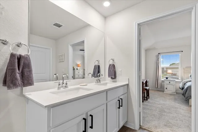 $435,000 | 109 Sandpiper Drive, Bastrop, TX 78602