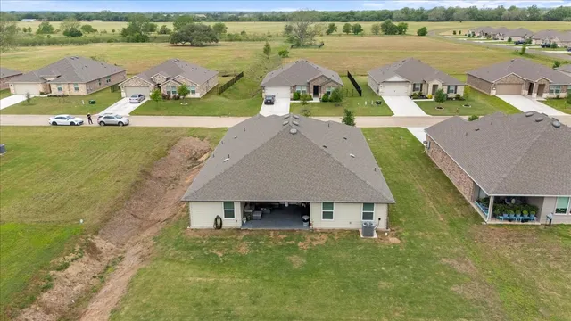 $435,000 | 109 Sandpiper Drive, Bastrop, TX 78602