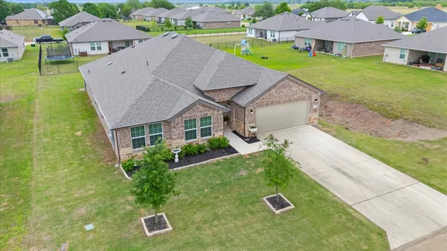 $435,000 | 109 Sandpiper Drive, Bastrop, TX 78602