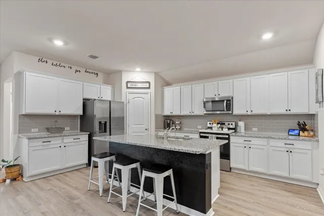 $435,000 | 109 Sandpiper Drive, Bastrop, TX 78602