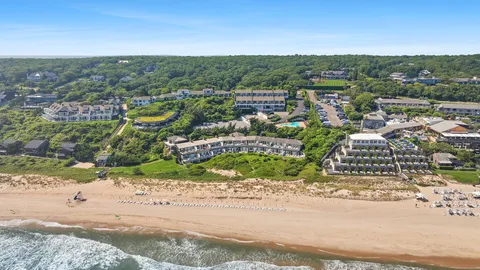 $3,950,000 | 272 Old Montauk Highway, Unit 805, Montauk, NY 11954