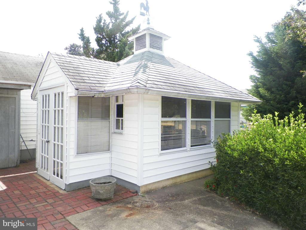 13554 South View Road Newburg, MD 20664 - Photo 14 of 30 Gazebo