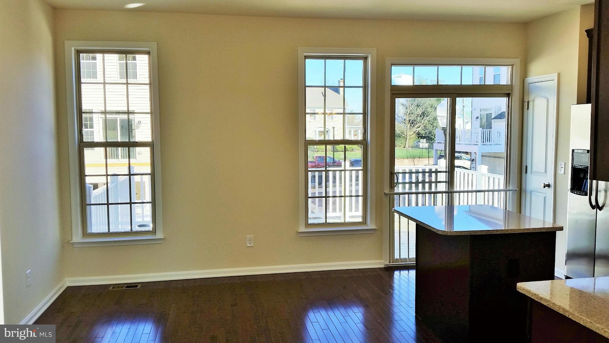 8894 Quarry Road Manassas, VA 20110 - Photo 4 of 19 Interior (General)