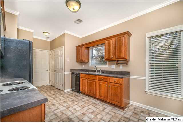 128 Heather Lane Pelham, AL 35124 - Photo 10 of 25