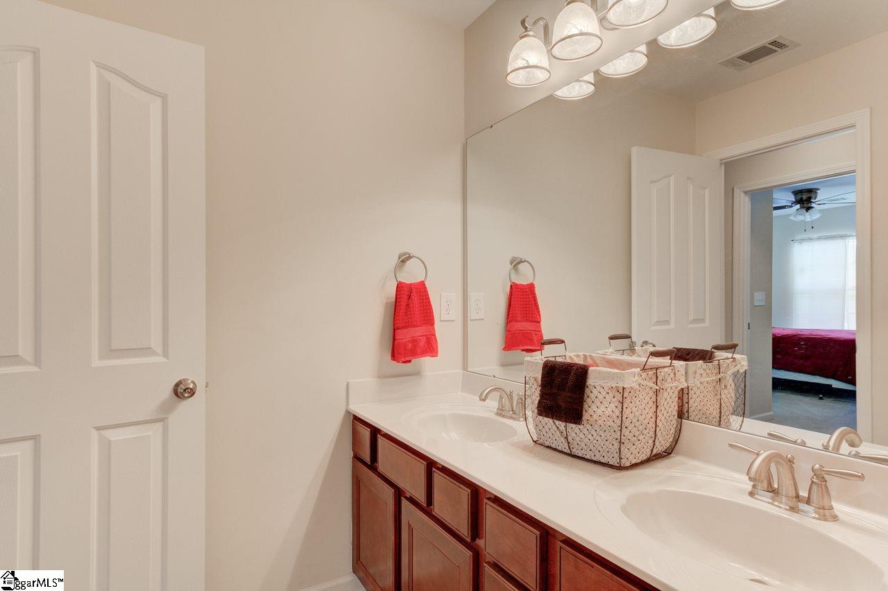431 Riverdale Road Simpsonville, SC 29680 - Photo 33 of 36 Gallery Image 33