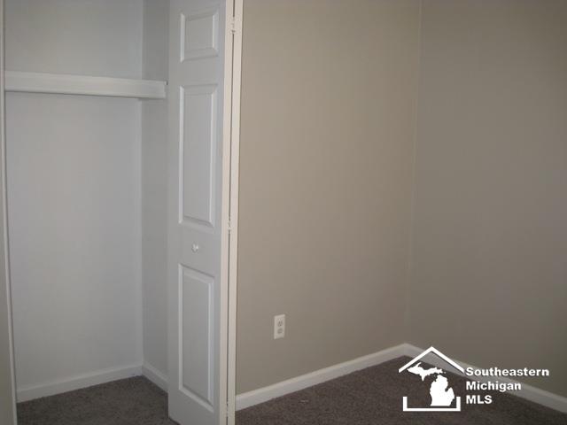 26647 Wick Road Taylor, MI 48180 - Photo 8 of 16