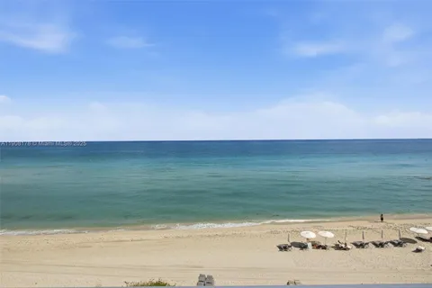 $2,375,000 | 16001 Collins Avenue, Unit 3504, Sunny Isles Beach, FL 33160