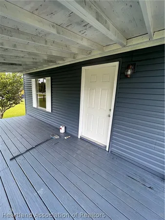 $1,300 | 1732 West Holiday Drive, Lorida, FL 33857