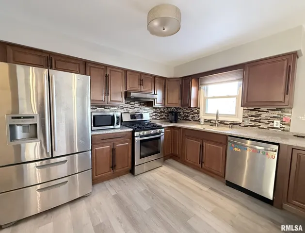 $129,900 | 905 West Palmer Street, Abingdon, IL 61410