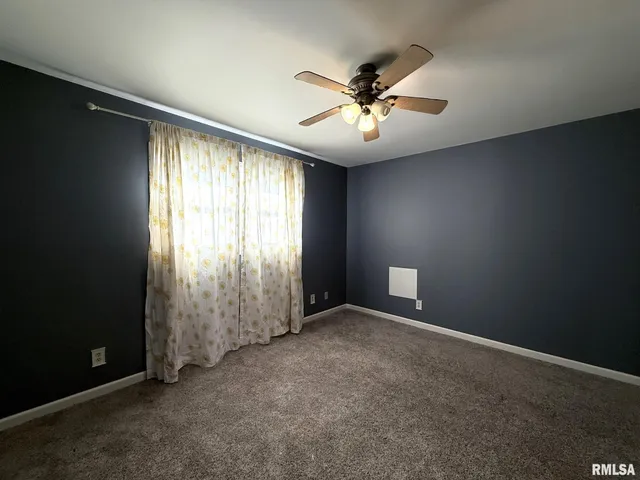 $129,900 | 905 West Palmer Street, Abingdon, IL 61410