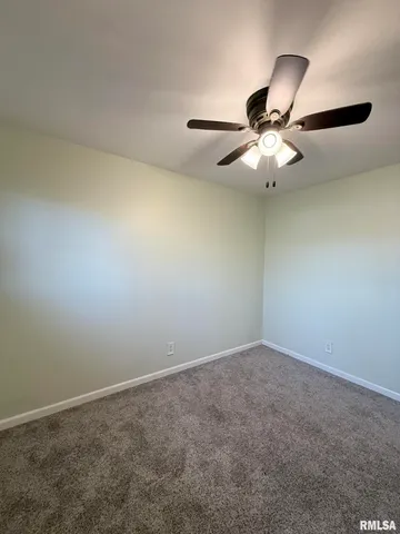 $129,900 | 905 West Palmer Street, Abingdon, IL 61410