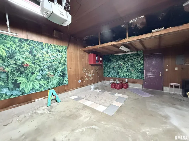 $129,900 | 905 West Palmer Street, Abingdon, IL 61410