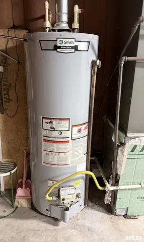 $129,900 | 905 West Palmer Street, Abingdon, IL 61410