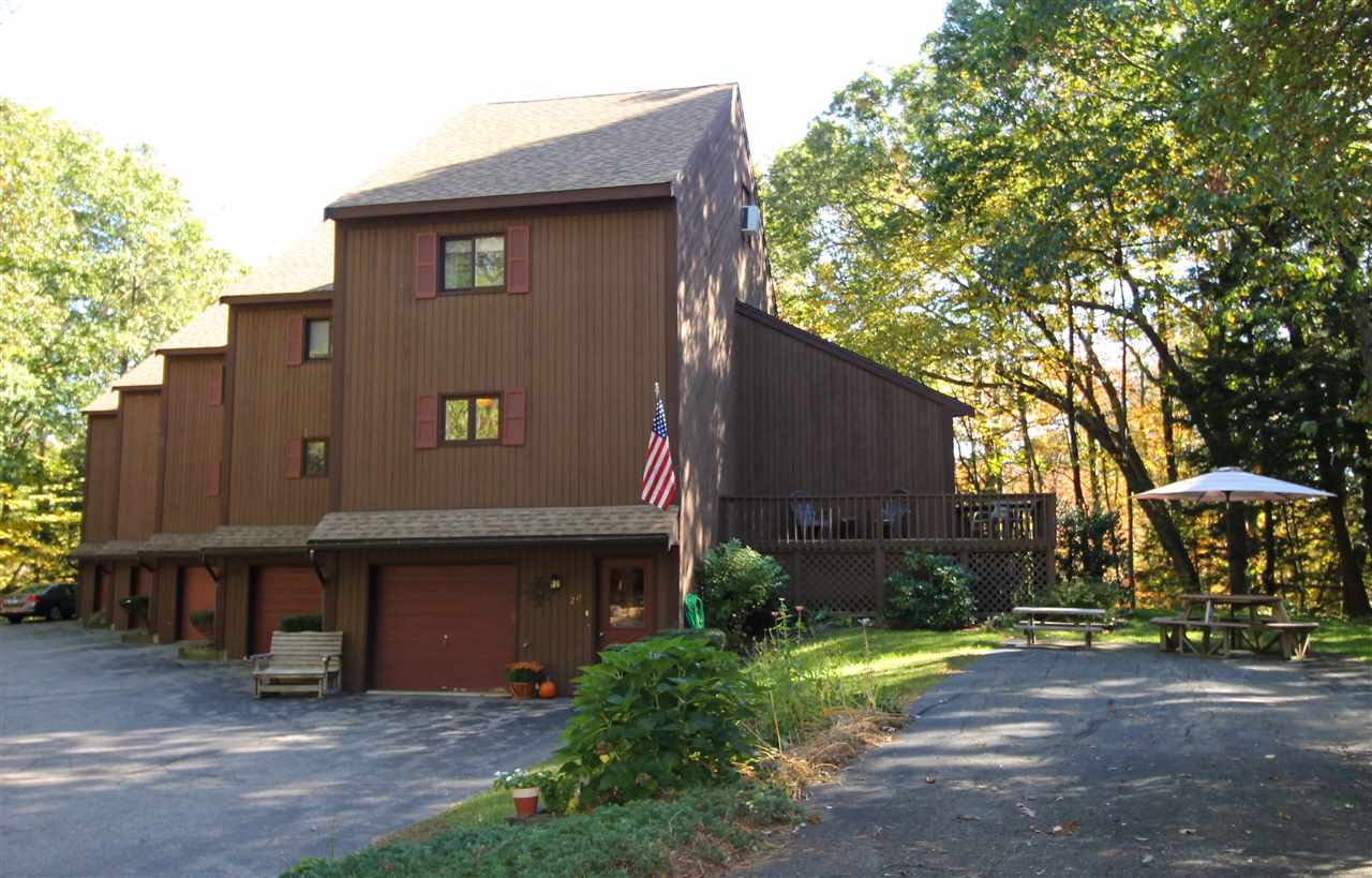 153 Coffin Road, Unit 20 Epping, NH 03042 - Photo 2 of 15