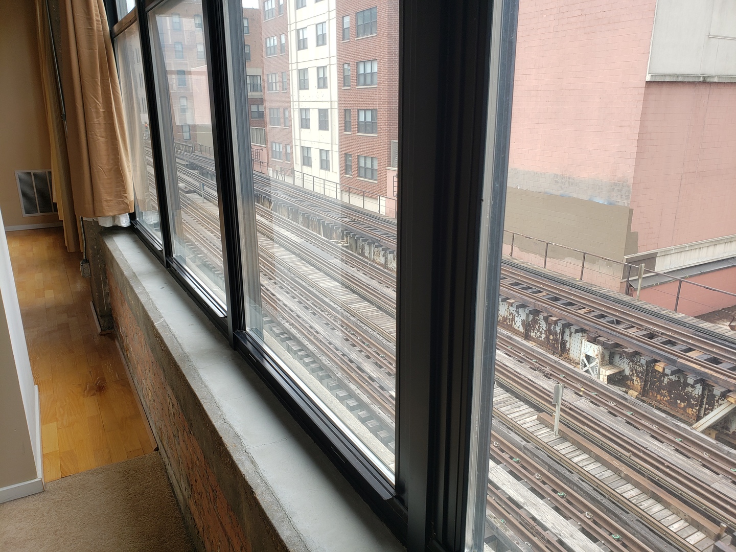 1516 South Wabash Avenue, Unit 508 Chicago, IL 60605 - Photo 8 of 14 a view of a balcony
