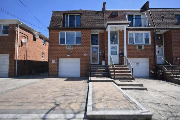 $1,498,000 | 40-27 216th Street | Bayside