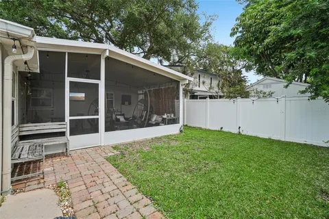 $699,000 | 3218 West Oakellar Avenue, Tampa, FL 33611