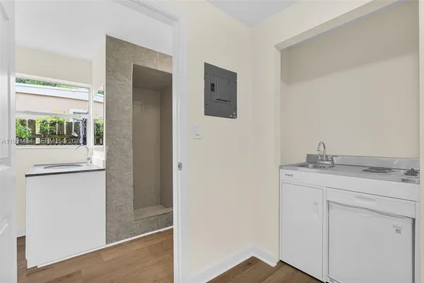 $1,400 | 299 Northwest 43rd Street, Unit 1, Miami, FL 33127