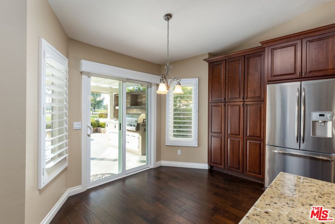 823 Riviera Avenue Banning, CA 92220 - Photo 4 of 21 Gallery Image 4