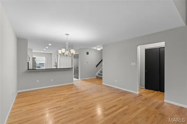 $2,750 | 178 Cascade Cir Drive, Ballwin, MO 63021